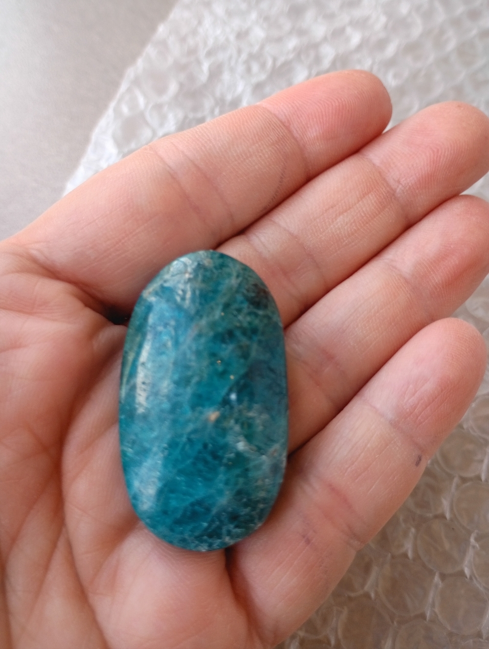 Natural Blue Green Appetite Oval Palm Stone